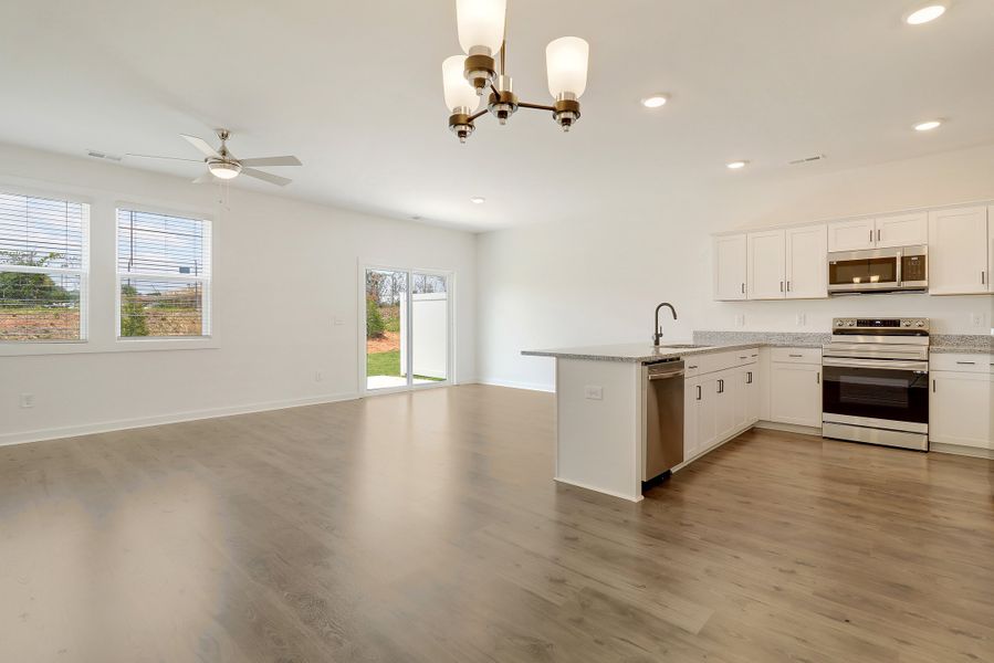 Image 40 representing the Ivey by Hunter Quinn Homes in Westgate Village Townes, Spartanburg, SC. Image 40 representing the Ivey by Hunter Quinn Homes in Westgate Village Townes, Spartanburg, SC.