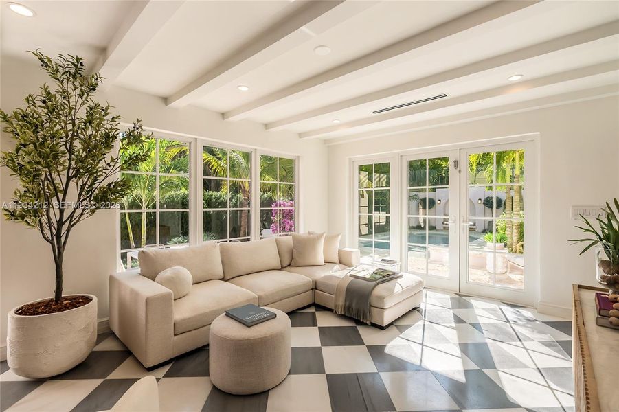 Community amenities in , Coral Gables (Image 24). Community amenities in , Coral Gables (Image 24).