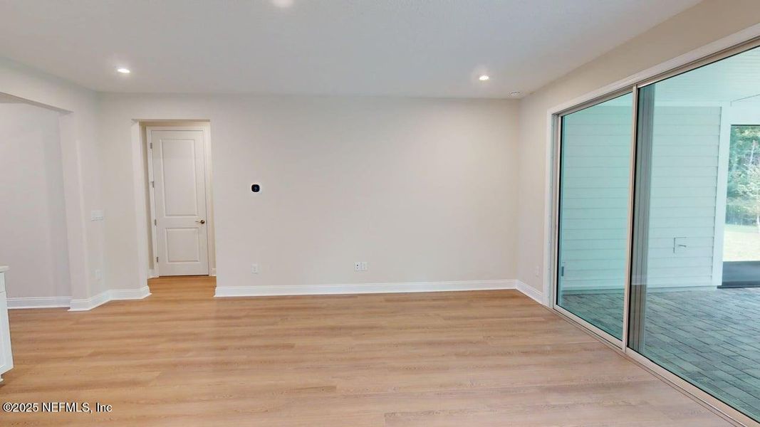 Spacious, unfurnished interior of a new home in RiverTown - WaterSong, St. Johns (Image 10).