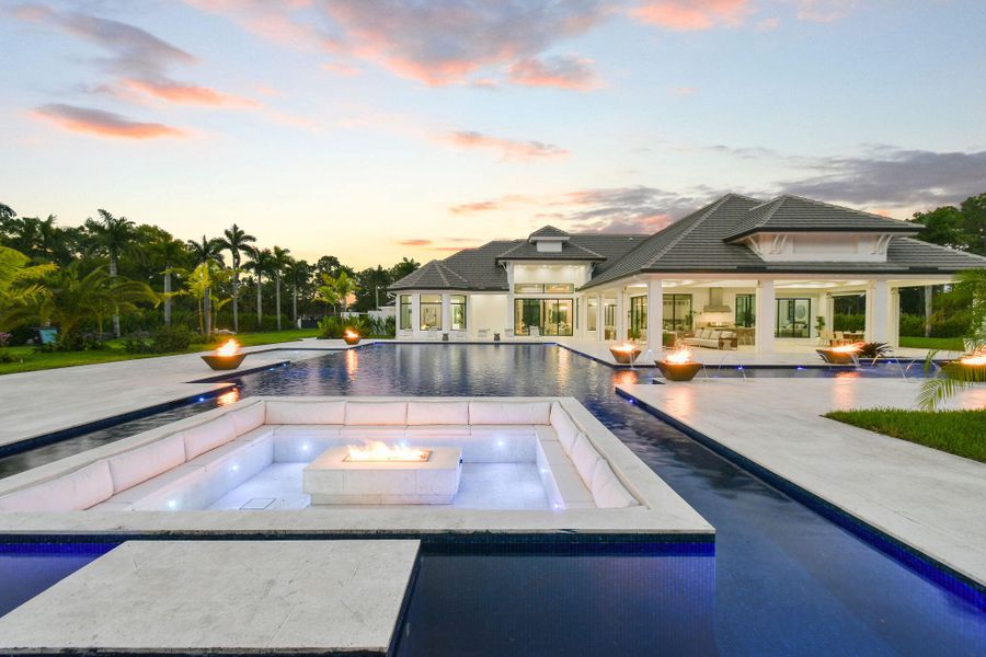 14699BlackBearRoad-Twilights(26) 14699BlackBearRoad-Twilights(26)