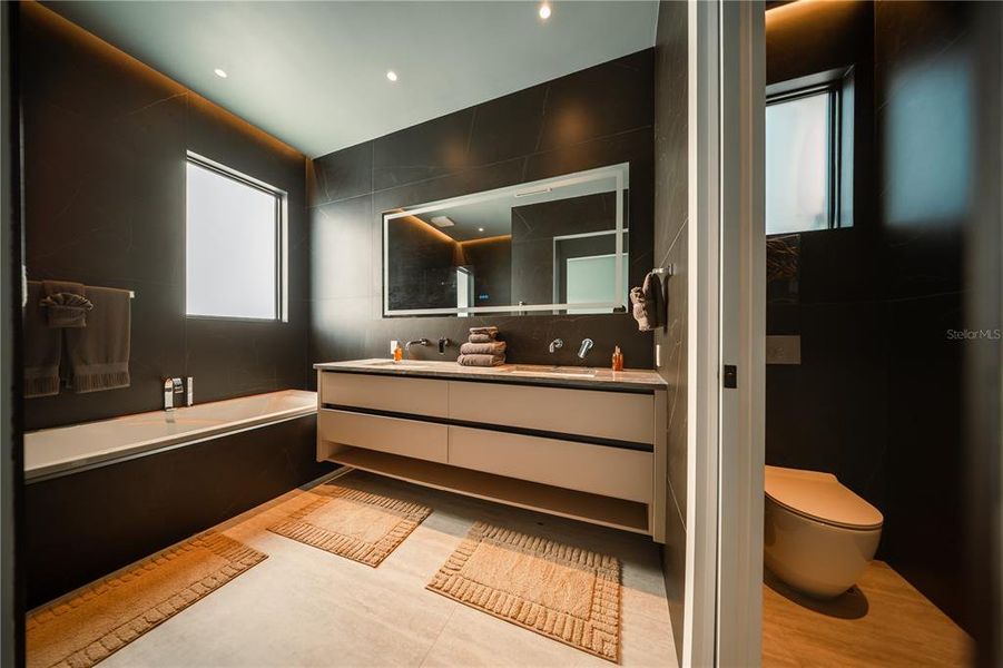 Furnished interior view inside a new home in , Sarasota (Image 5).