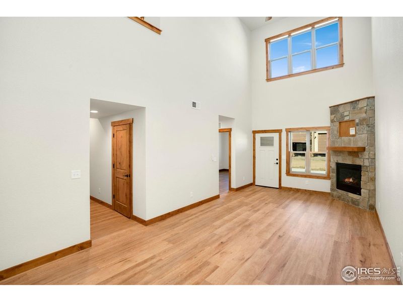 Spacious, unfurnished interior of a new home in , Estes Park (Image 13).