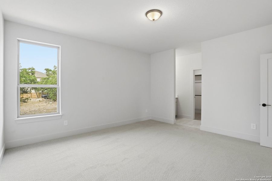 Spacious, unfurnished interior of a new home in Kinder Ranch 70's, San Antonio (Image 36). Spacious, unfurnished interior of a new home in Kinder Ranch 70's, San Antonio (Image 36).