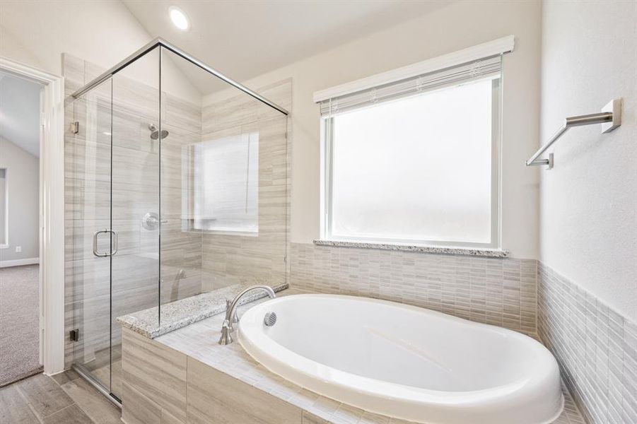 Furnished interior view inside a new home in Sonoma Verde, McLendon-Chisholm (Image 10).