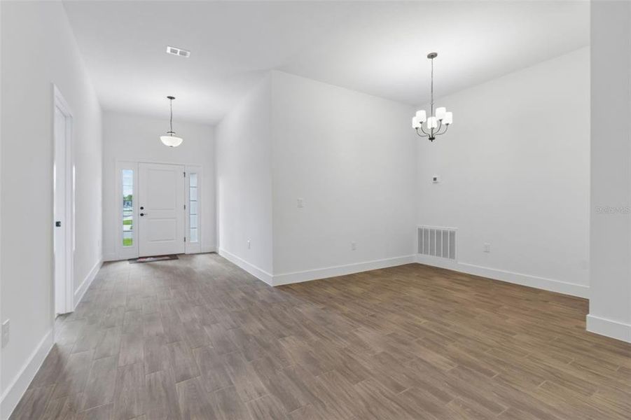 Spacious, unfurnished interior of a new home in Abbey Glen, Dade City (Image 58).