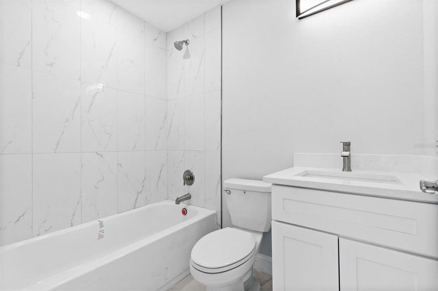 Furnished interior view inside a new home in , Tampa (Image 5).