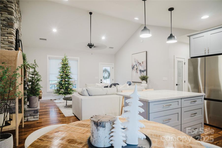 Furnished interior view inside a new home in , Hendersonville (Image 5). Furnished interior view inside a new home in , Hendersonville (Image 5).