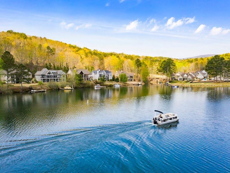 Image 19 of a home in . Image 19 of a home in .