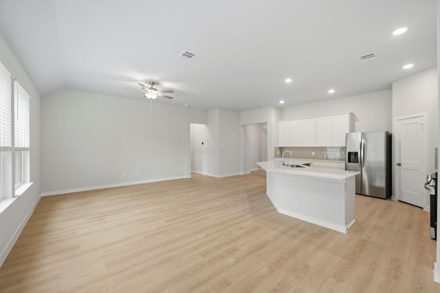 Spacious, unfurnished interior of a new home in Audubon, Magnolia (Image 22). Spacious, unfurnished interior of a new home in Audubon, Magnolia (Image 22).