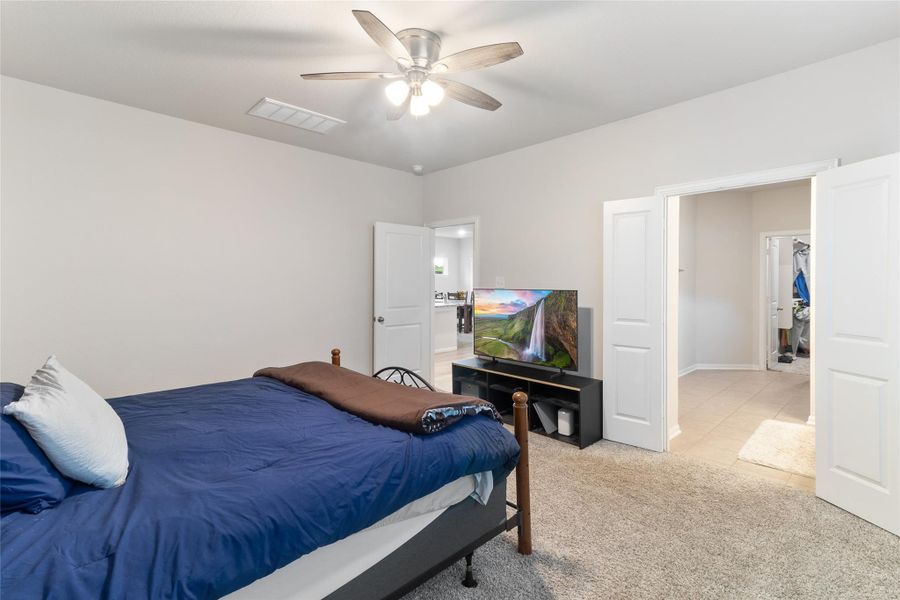 Image 19 of a home in Woodshore. Image 19 of a home in Woodshore.