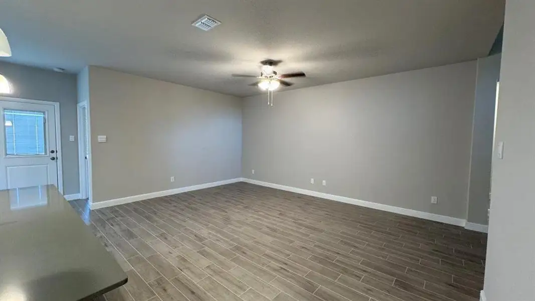 Spacious, unfurnished interior of a new home in Morningstar, Fort Worth (Image 10). Spacious, unfurnished interior of a new home in Morningstar, Fort Worth (Image 10).