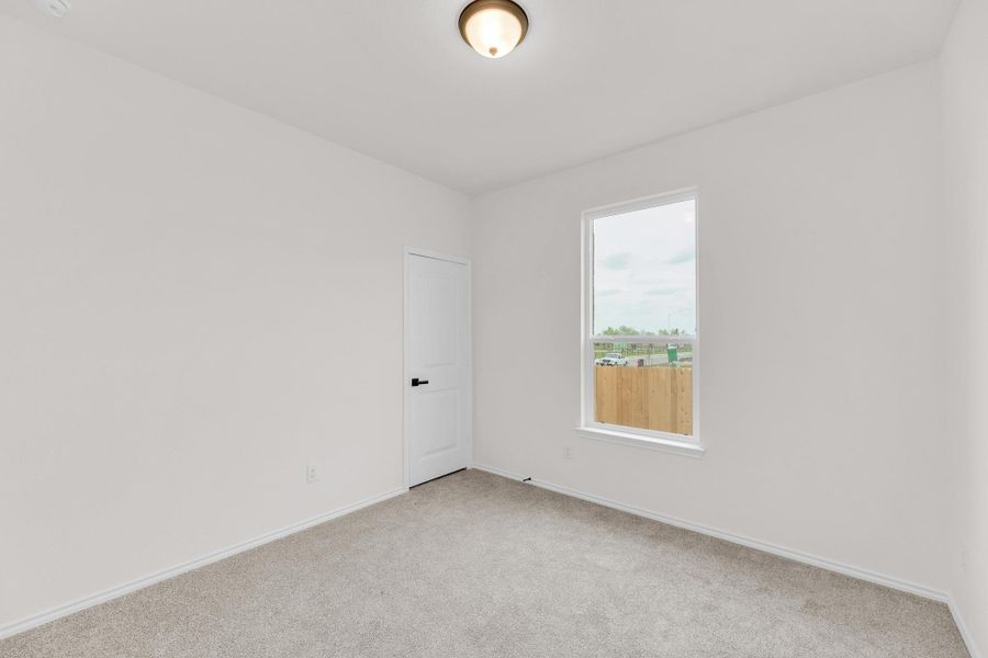 Spacious, unfurnished interior of a new home in Mustang Valley, Manor (Image 15). Spacious, unfurnished interior of a new home in Mustang Valley, Manor (Image 15).