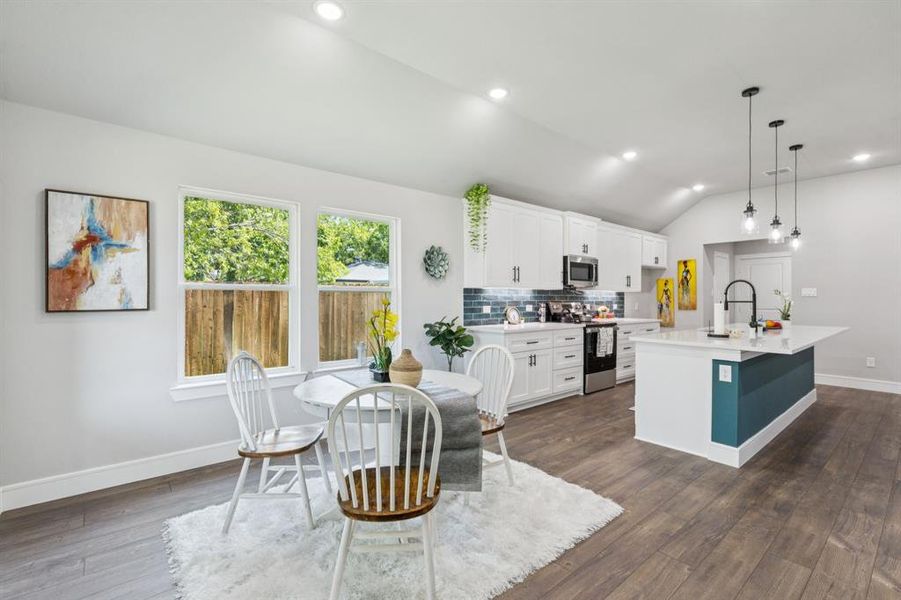 Furnished interior view inside a new home in , Terrell (Image 3).