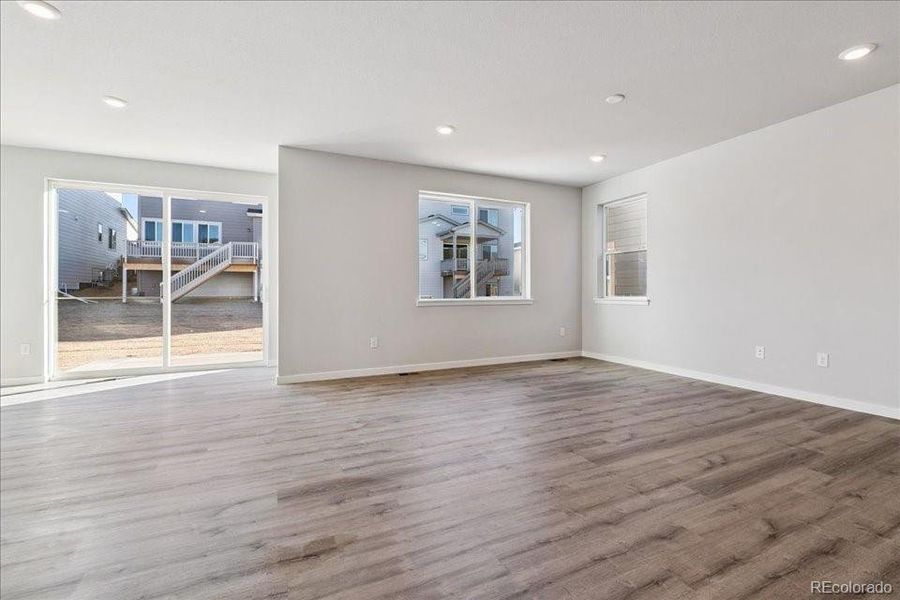 Spacious, unfurnished interior of a new home in Floret Collection at Alder Creek, Parker (Image 20). Spacious, unfurnished interior of a new home in Floret Collection at Alder Creek, Parker (Image 20).