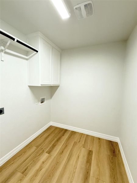 Spacious, unfurnished interior of a new home in , Belton (Image 15).