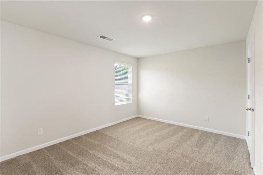 Spacious, unfurnished interior of a new home in Conner Springs, Social Circle (Image 24).
