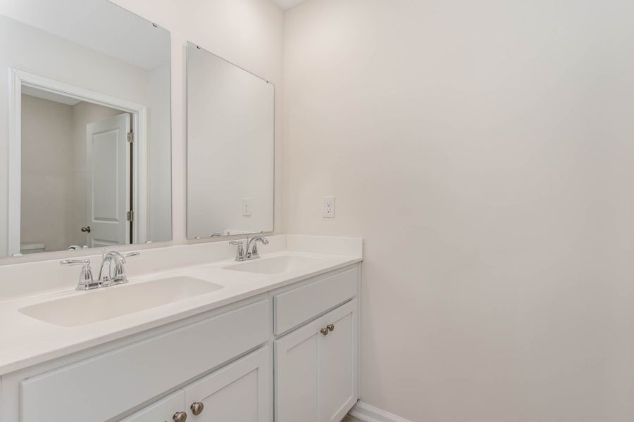 Representative furnished interior of a home built from the HAYDEN by D.R. Horton in Island Green, Myrtle Beach (Image 6).