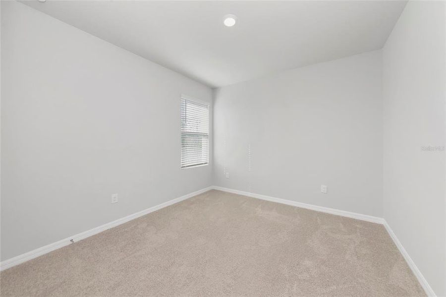Spacious, unfurnished interior of a new home in , Punta Gorda (Image 43).