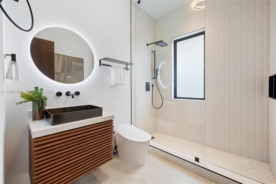 Furnished interior view inside a new home in , Pinecrest (Image 28).