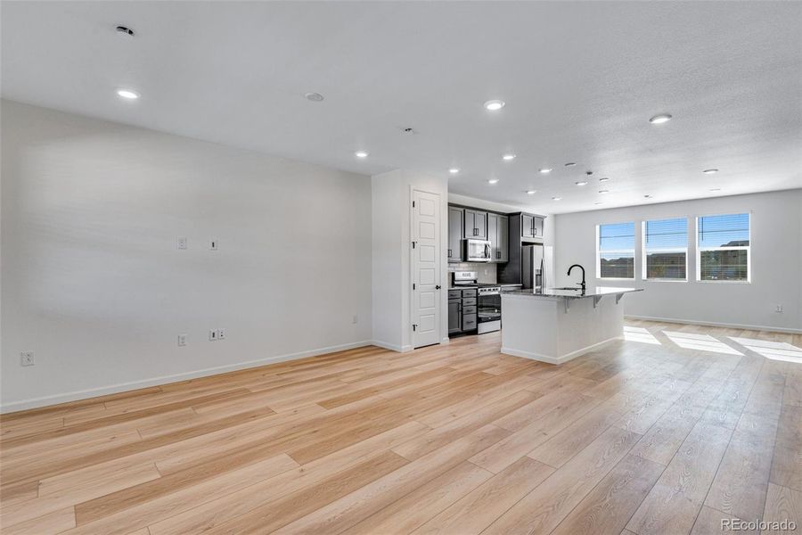 Image 32 of a home in .