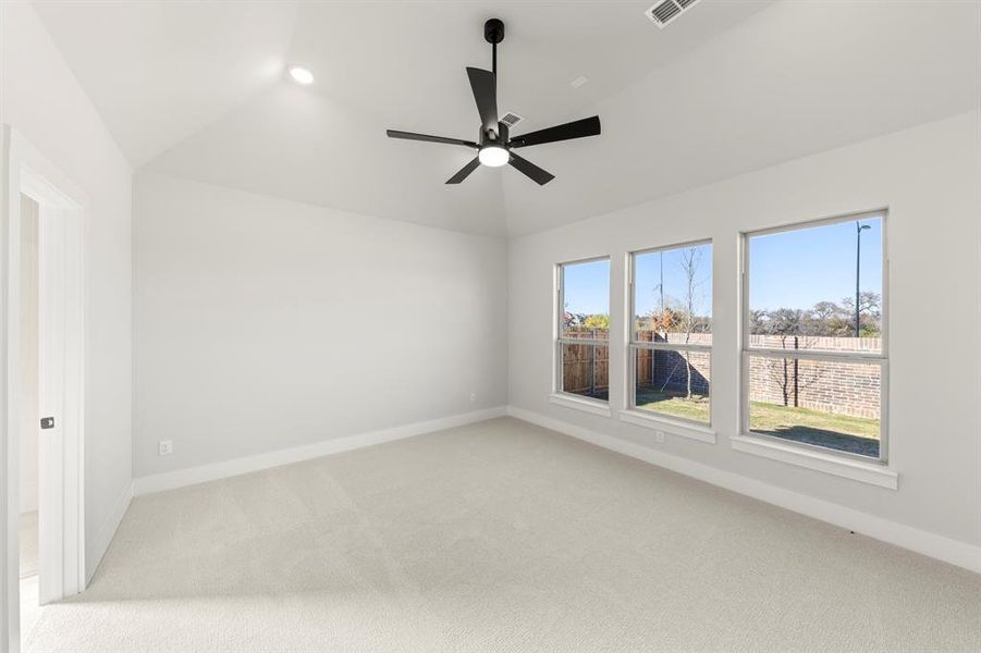 16. 2040 Valencia - Primary