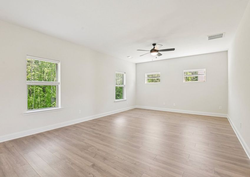 Representative unfurnished interior of a home built from the Rabun by LGI Homes in Mount Tabor Pointe, Dallas (Image 15). Representative unfurnished interior of a home built from the Rabun by LGI Homes in Mount Tabor Pointe, Dallas (Image 15).