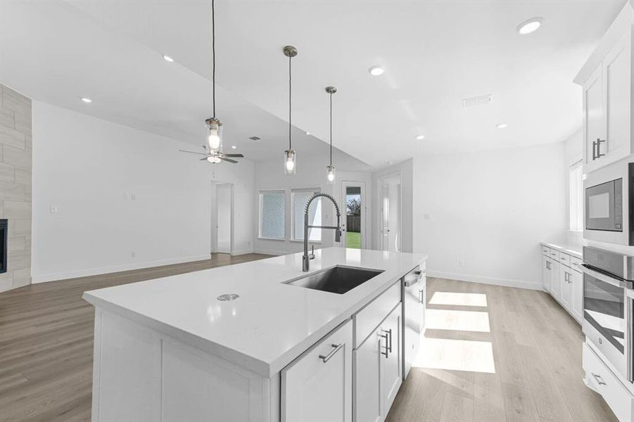 411 Chatham Street ~ Ready Now