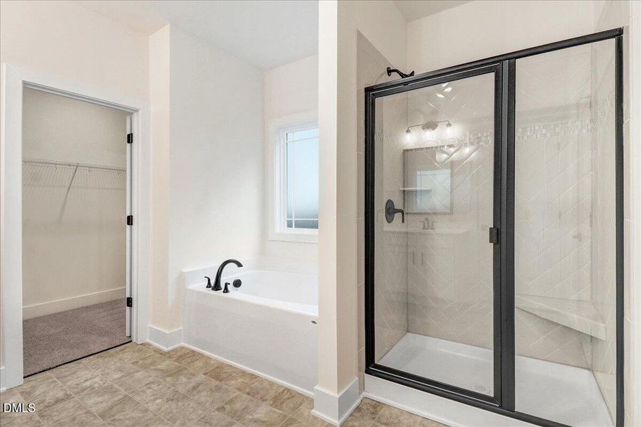 25-105 Oxford Ct-25 25-105 Oxford Ct-25