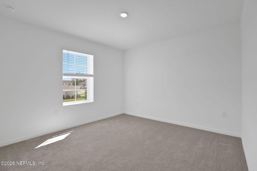 Spacious, unfurnished interior of a new home in Amberly, Green Cove Springs (Image 37).
