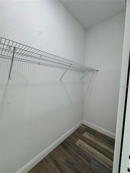 Spacious, unfurnished interior of a new home in , Ocala (Image 16).