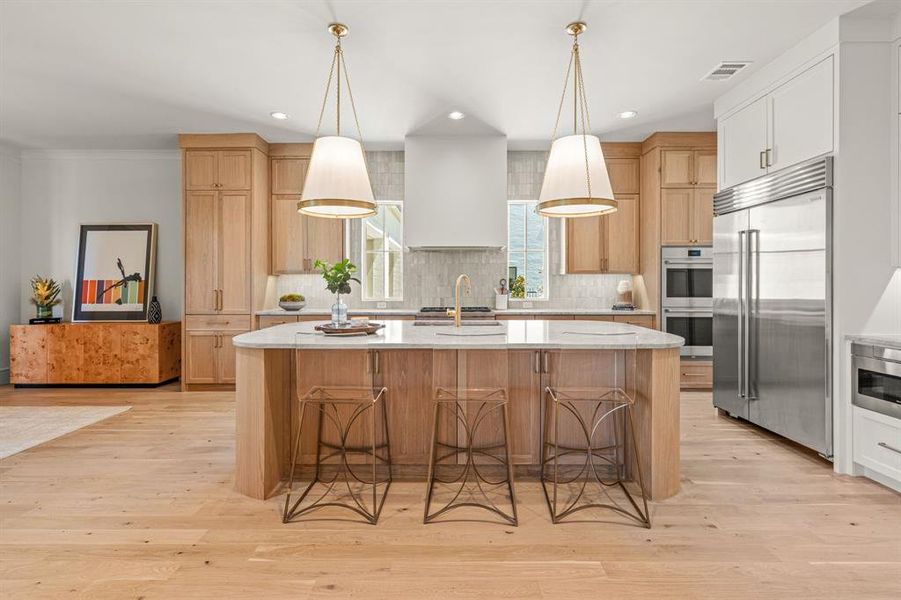 Furnished interior view inside a new home in , Fort Worth (Image 5).