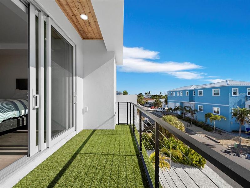 Exterior details and patio area of a home in , Longboat Key (Image 24).