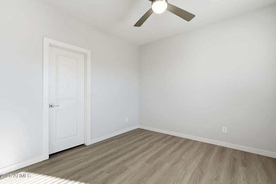 6568 N 15TH DR, Phoenix, AZ 85015