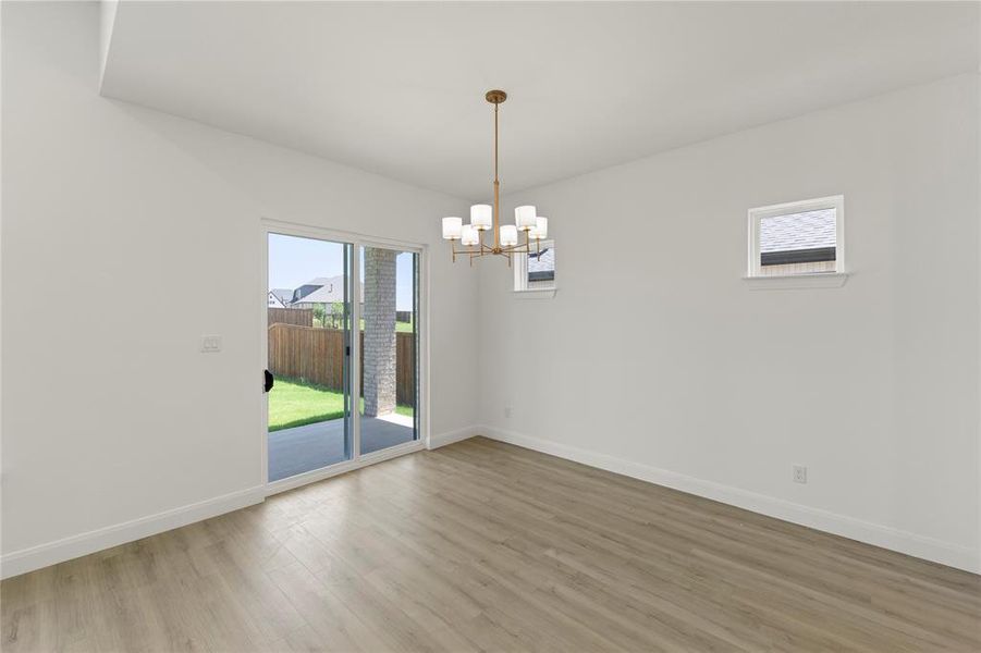 14. 1413 Kirkdale - Dining (3)