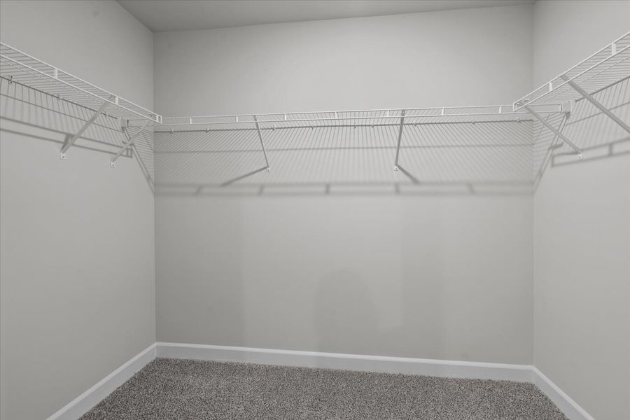 Spacious, unfurnished interior of a new home in Brayfield Manor - Heritage Collection, Wellford (Image 22).