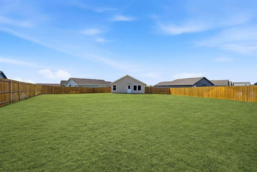 Exterior details and patio area of a home in Tillage Farms, Princeton (Image 4).