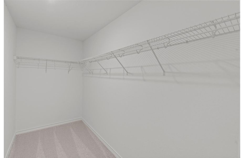 Walk-In Closet Walk-In Closet