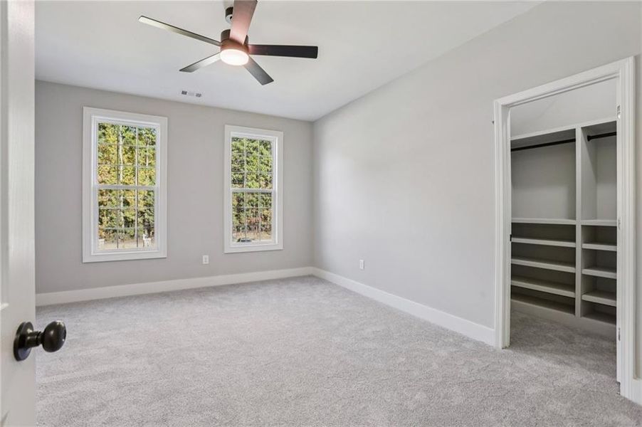 Spacious, unfurnished interior of a new home in , Lilburn (Image 48).