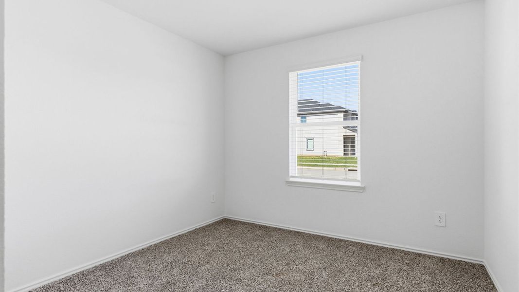 Spacious, unfurnished interior of a new home in Tamarron, Fulshear (Image 12).