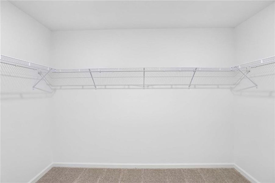 Spacious, unfurnished interior of a new home in The Pointe at Heron Bay, Locust Grove (Image 31).