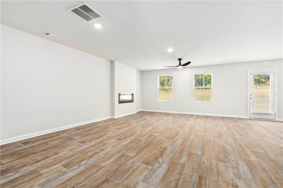 Spacious, unfurnished interior of a new home in Jones Crossing, Hogansville (Image 17).
