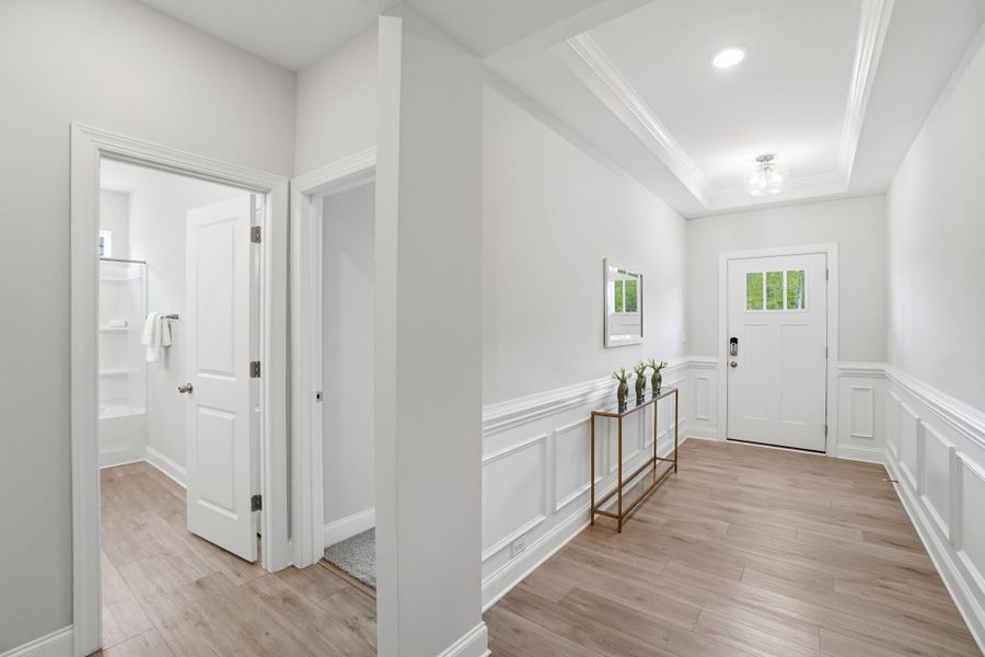 Spacious, unfurnished interior of a new home in Waterford Commons, Rock Hill (Image 20).
