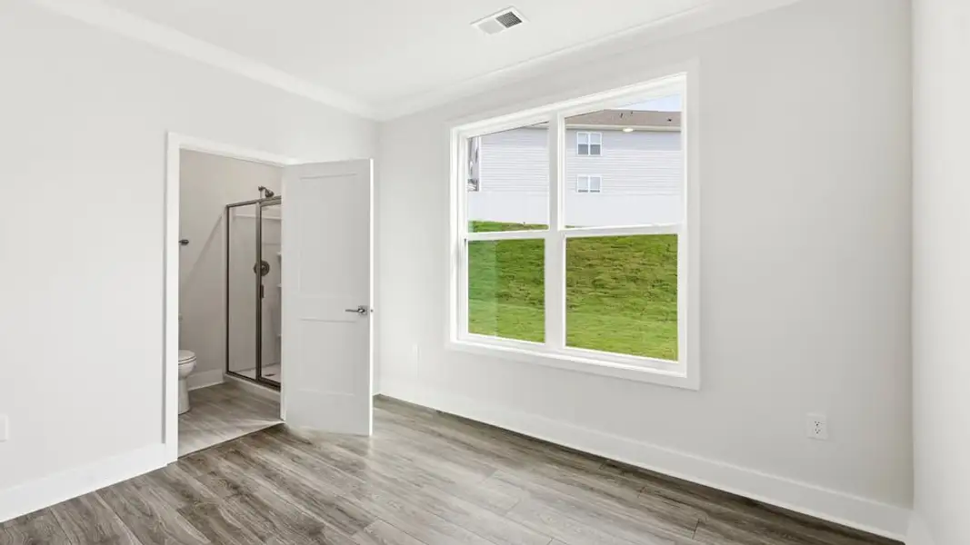 Spacious, unfurnished interior of a new home in Adams Glen, Greenville (Image 27). Spacious, unfurnished interior of a new home in Adams Glen, Greenville (Image 27).