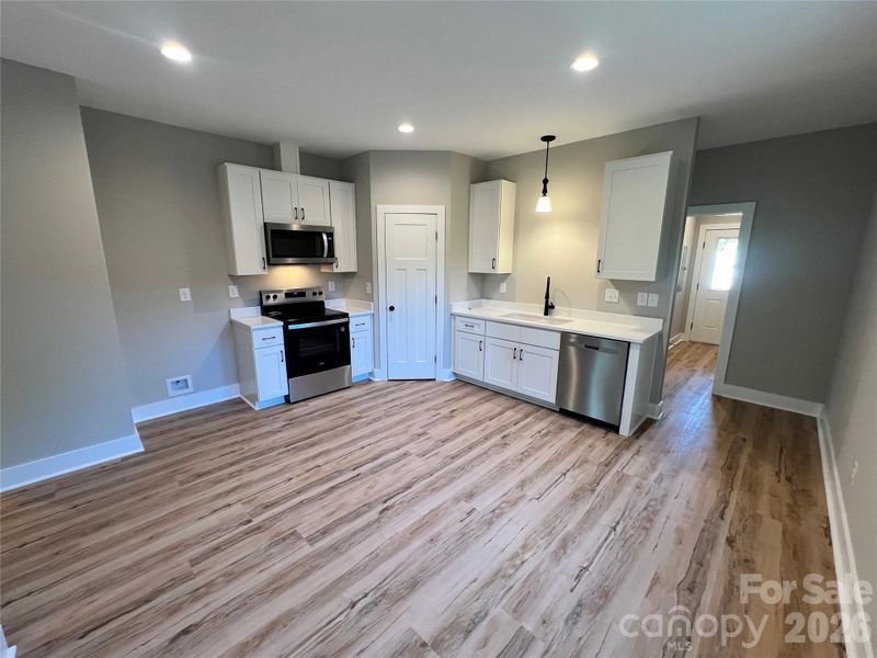 Kitchen/Dining
