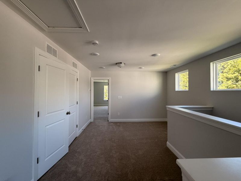 Spacious, unfurnished interior of a new home in Harrisburg Village Townhomes, Harrisburg (Image 16). Spacious, unfurnished interior of a new home in Harrisburg Village Townhomes, Harrisburg (Image 16).
