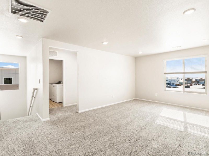 Spacious, unfurnished interior of a new home in Revere at Johnstown, Johnstown (Image 29). Spacious, unfurnished interior of a new home in Revere at Johnstown, Johnstown (Image 29).