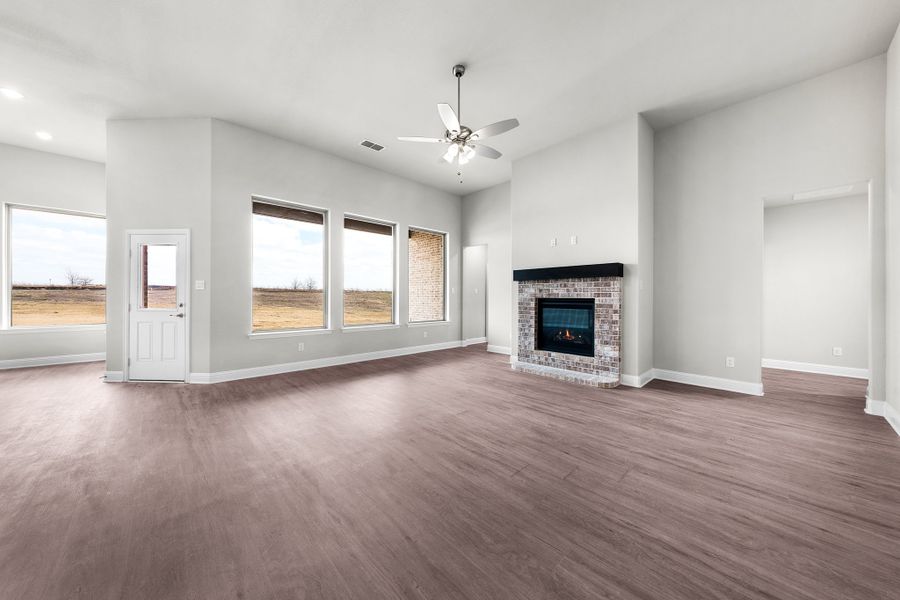 Spacious, unfurnished interior of a new home in Berkshire Estates, Mesquite (Image 20). Spacious, unfurnished interior of a new home in Berkshire Estates, Mesquite (Image 20).