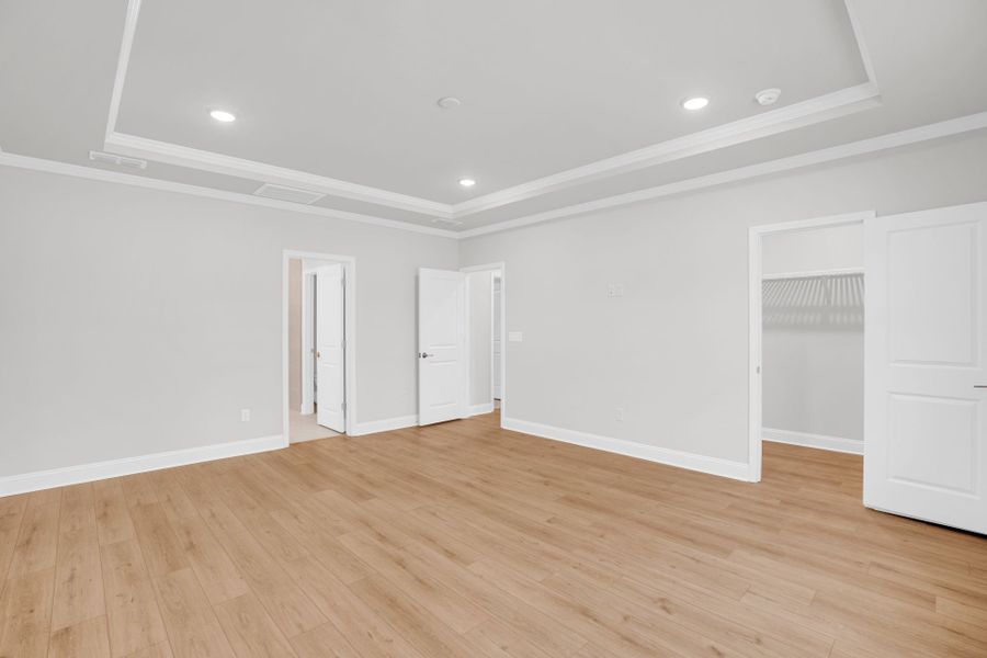 Spacious, unfurnished interior of a new home in Oakleaf Chase, Blythewood (Image 15).