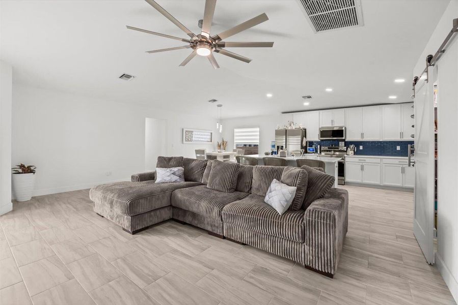 Open-Concept Great Room: Seamless Flow Between Family Room and Kitchen