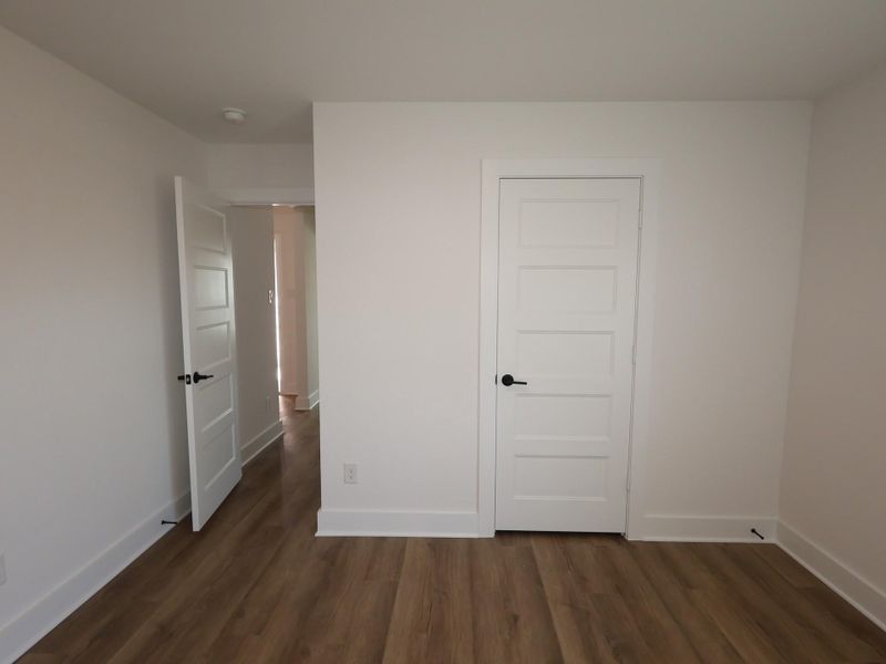 Spacious, unfurnished interior of a new home in Hallimore Ranch, Rosenberg (Image 14). Spacious, unfurnished interior of a new home in Hallimore Ranch, Rosenberg (Image 14).
